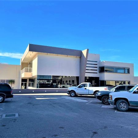 Hotel Oasis Heroica Caborca Eksteriør bilde