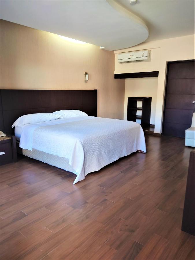 Hotel Oasis Heroica Caborca Eksteriør bilde
